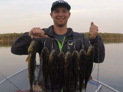 Walleye stringer